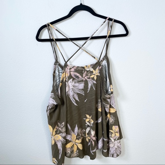 Free People Hey Girl Tank Top Sz Medium - Picture 9 of 12